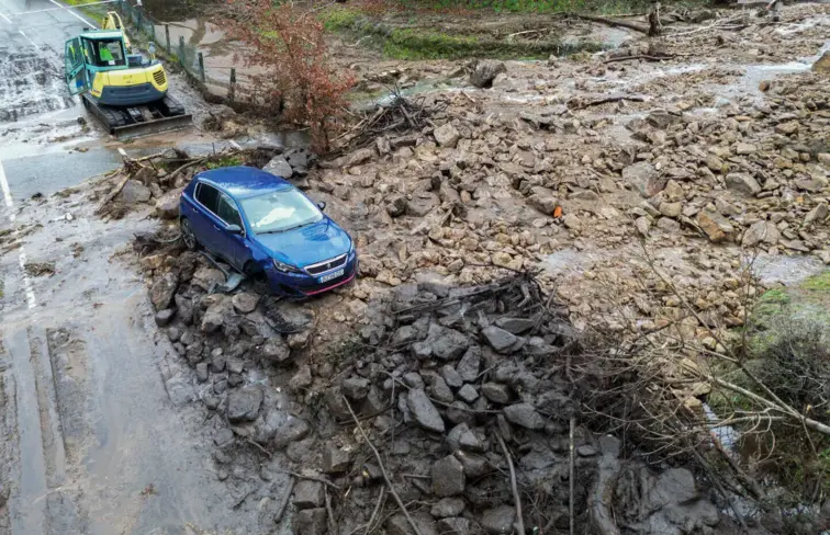Deslizamento de terras
